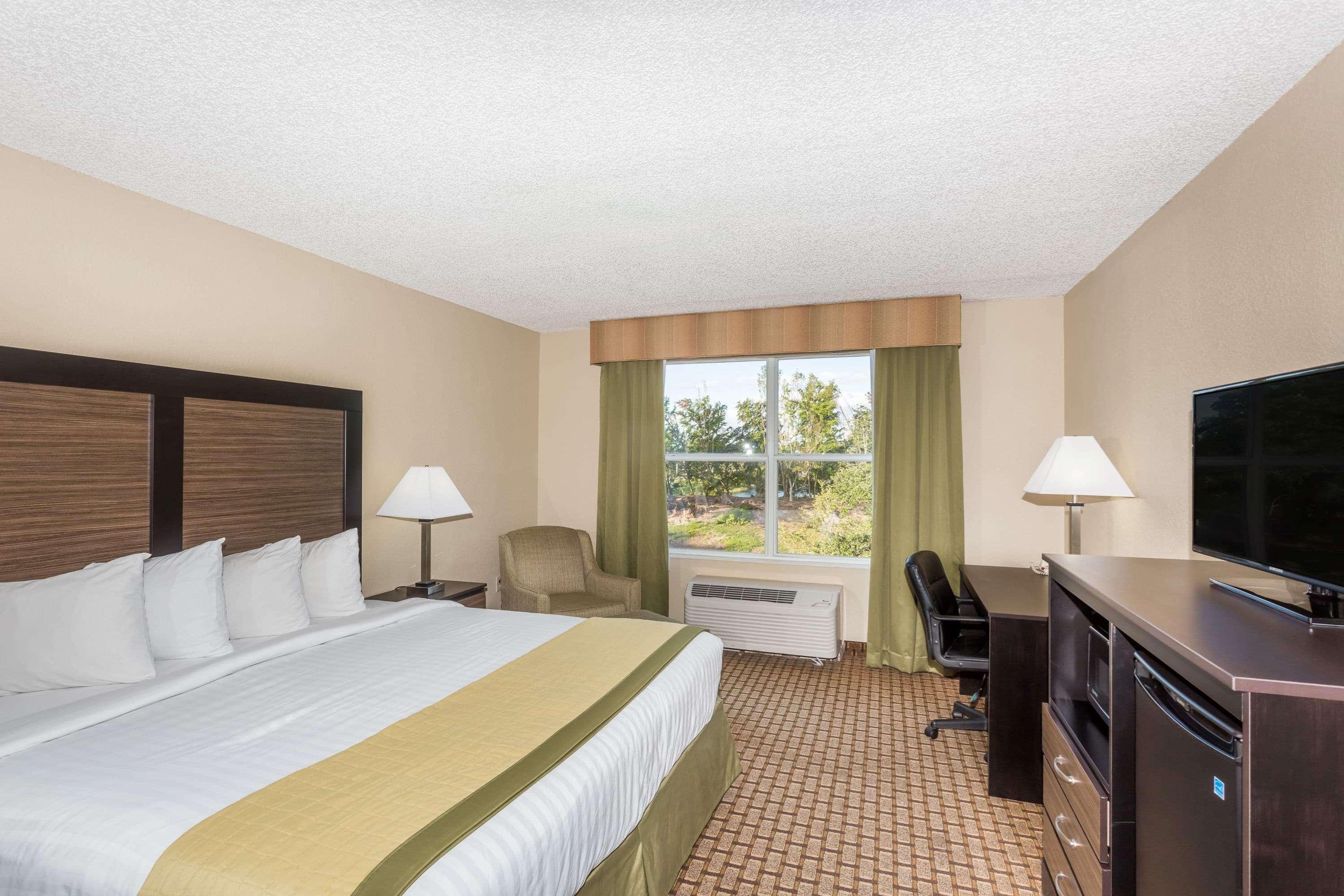 Baymont By Wyndham Fort Myers Airport Ngoại thất bức ảnh