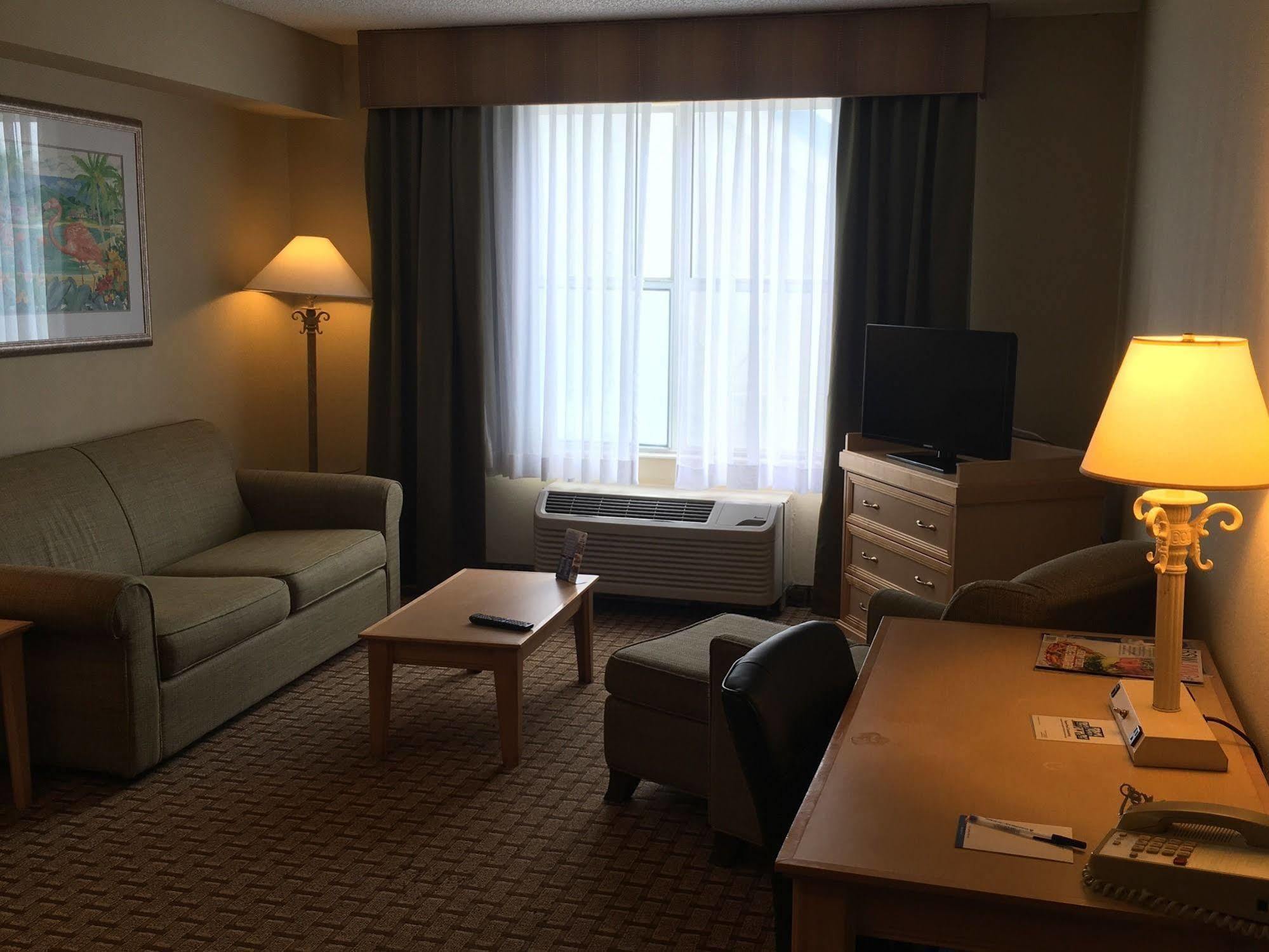 Baymont By Wyndham Fort Myers Airport Ngoại thất bức ảnh