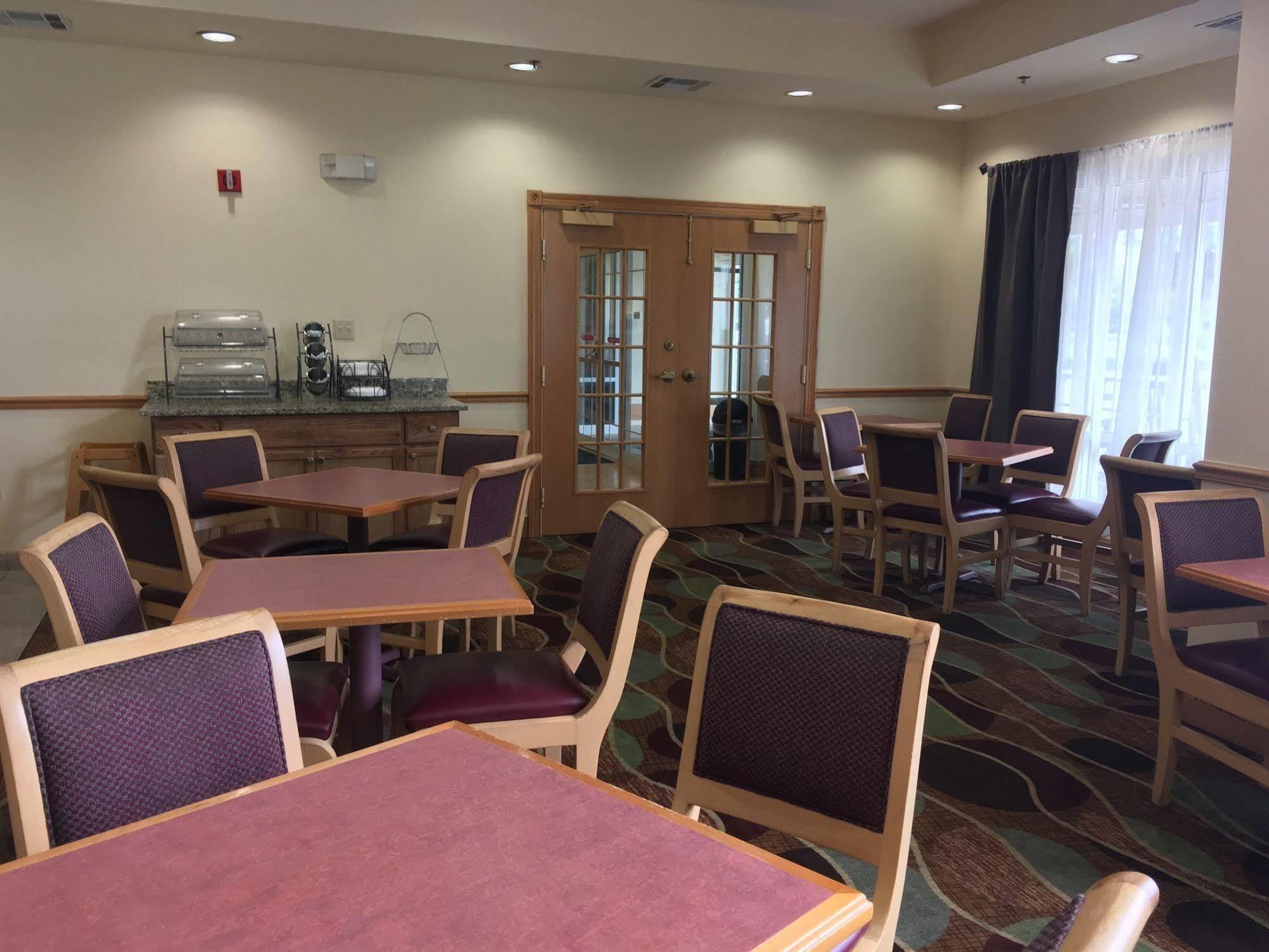 Baymont By Wyndham Fort Myers Airport Ngoại thất bức ảnh